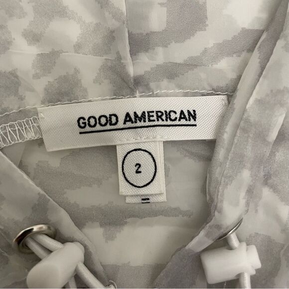 GOOD AMERICAN
Icy Leopard Print Lightweight Windbreaker Jacket size 2 medium NWT - Picture 8 of 10